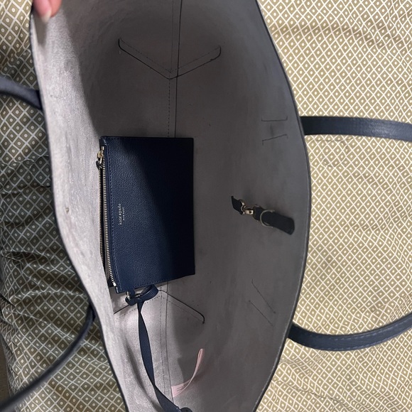 Kate Spade Navy Tote - Picture 3 of 5